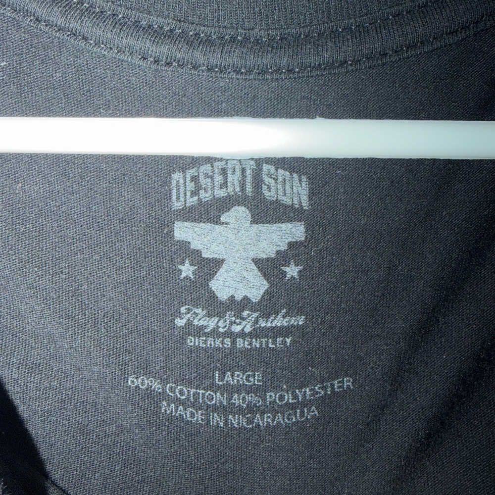 Desert Son Dierks Bentley American Flag Eagle Graphic T-Shirt Women’s LG Country - Picture 2 of 3